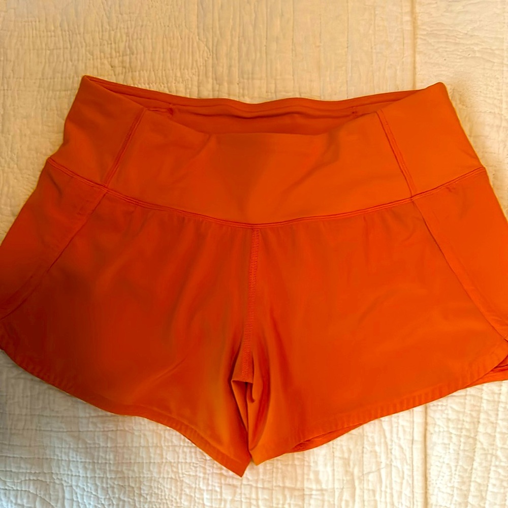 Lululemon Speed Up Low rise 2.5” short. Lined Orange